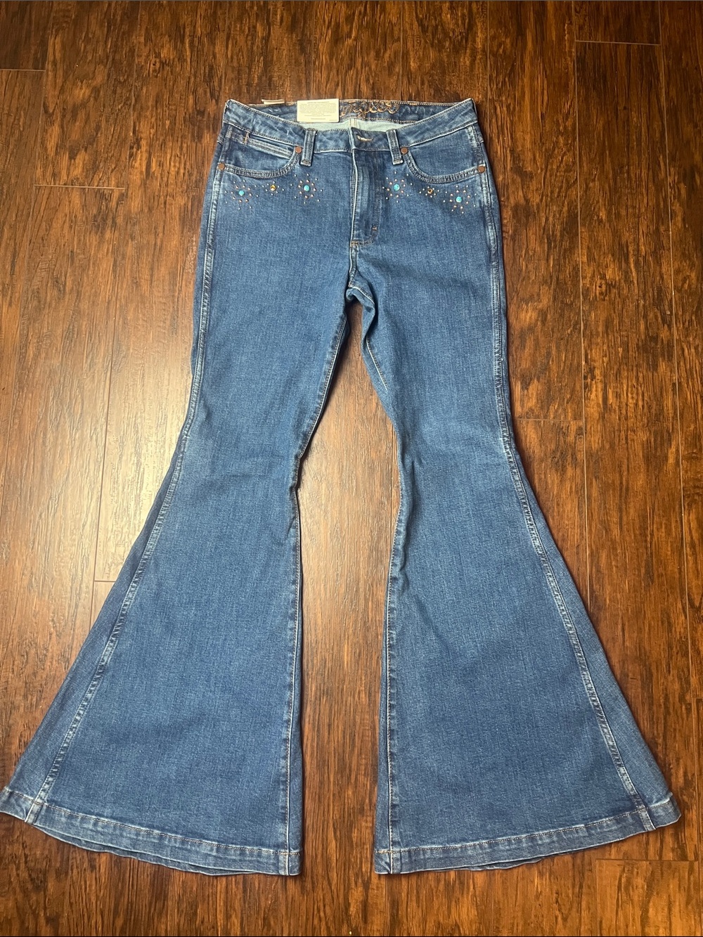 Wrangler Retro Blue Flared Jeans with Embellished Pockets
